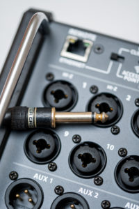 Behringer XAir XR18